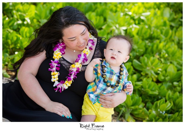 Fun First Birthday Celebration Pictures in Oahu Hawaii