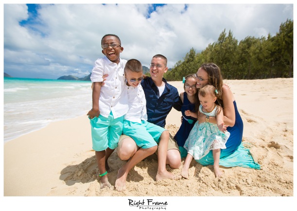 Hawaii Family Pictures at the Beach