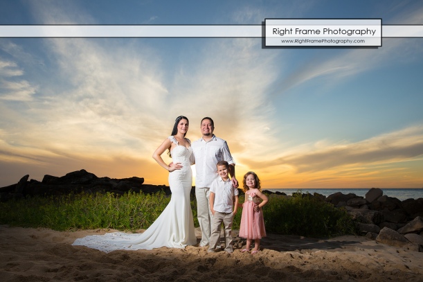 SUNSET FAMILY PHOTOGRAPHER near Aulani Disney Hotel Oahu