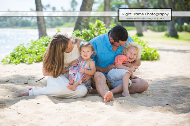 Family Photographer near Kahala Hotel Oahu Hawaii